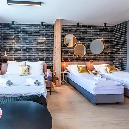 Lägenhet Megi & Greg