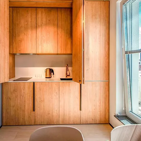 Megi & Greg Apartment